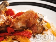 Вкусно пиле на порции със задушени зеленчуци (тиквички, патладжани, чушки) и ориз на фурна